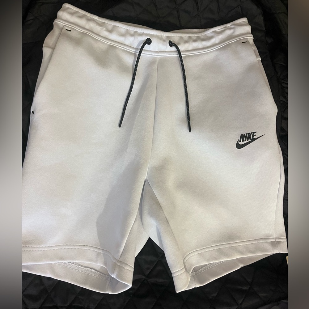 Nike Tech Shorts